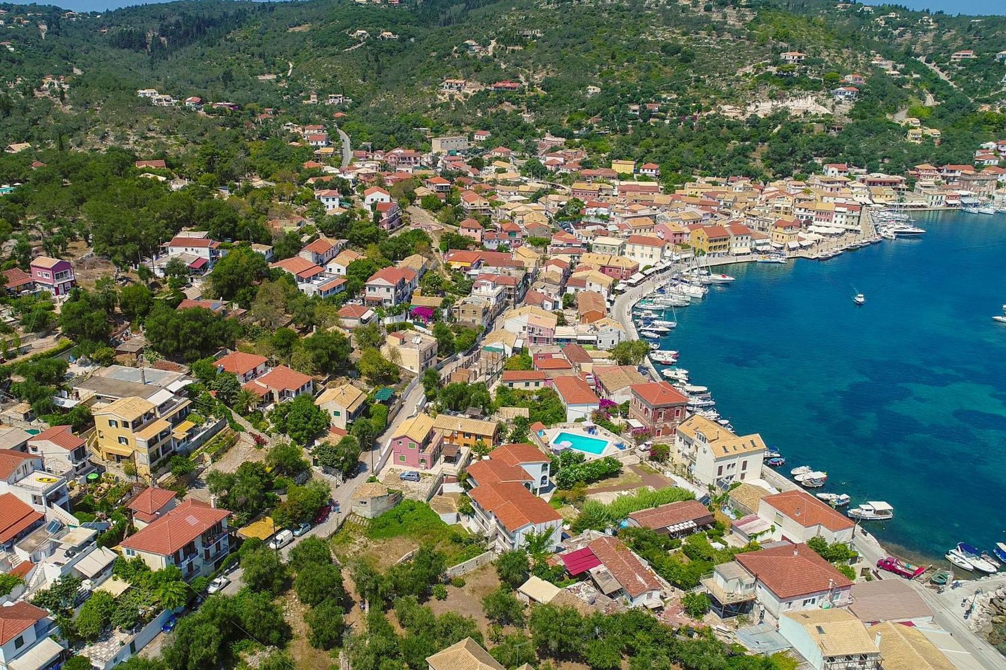 Villa Thea Antonis Гайос Экстерьер фото